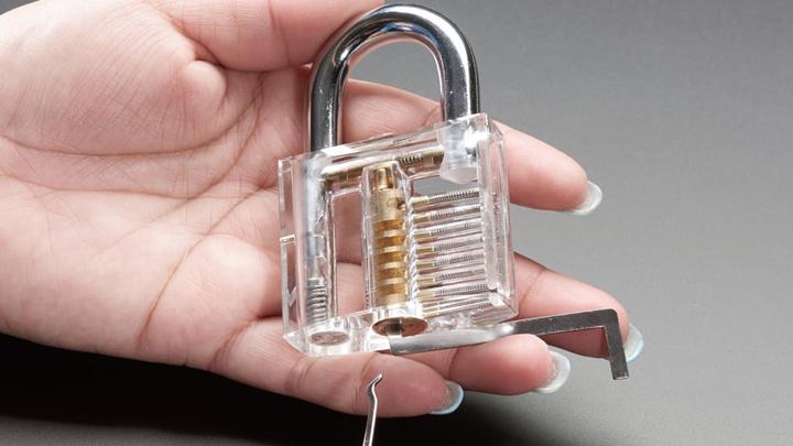 Transparent Lock Pick